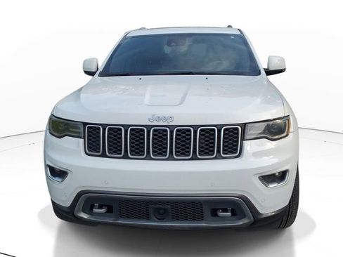 Used 2018 Jeep Grand Cherokee Limited image 2