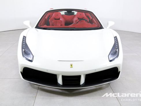 Used 2018 Ferrari 488 Spider RWD image 5