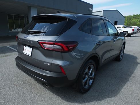 Used 2025 Ford Escape ST-Line AWD/4WD image 3