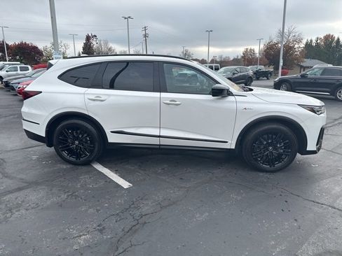 Certified 2025 Acura MDX A-Spec image 3