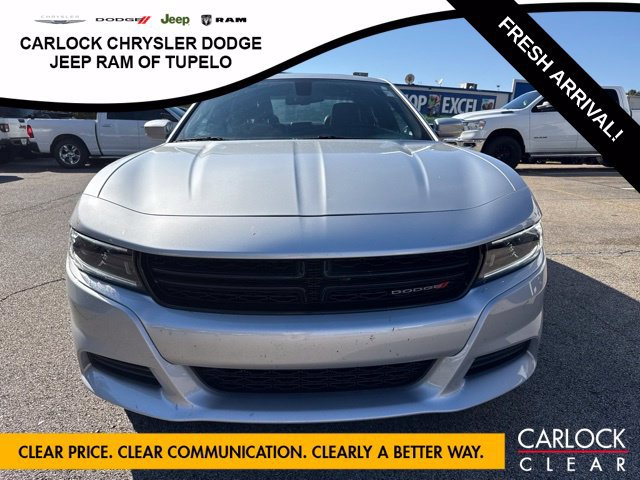Used 2022 Dodge Charger SXT w/ Plus Group RWD image 3