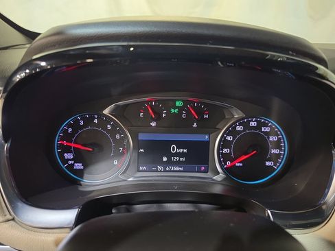 Used 2023 Chevrolet Traverse LT w/ LPO, Cargo Package AWD/4WD image 10