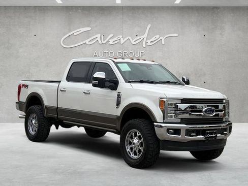 Used 2018 Ford F250 King Ranch w/ King Ranch Ultimate Package AWD/4WD image 2