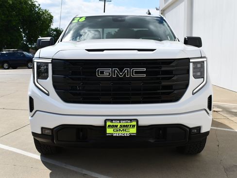 New 2026 GMC Sierra 1500 Elevation w/ LPO, Elevation Black Package AWD/4WD image 3