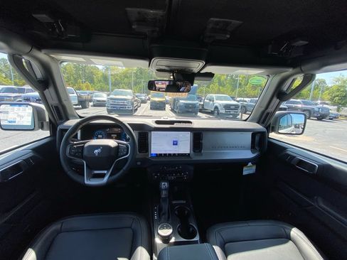 New 2026 Ford Bronco Outer Banks AWD/4WD image 26