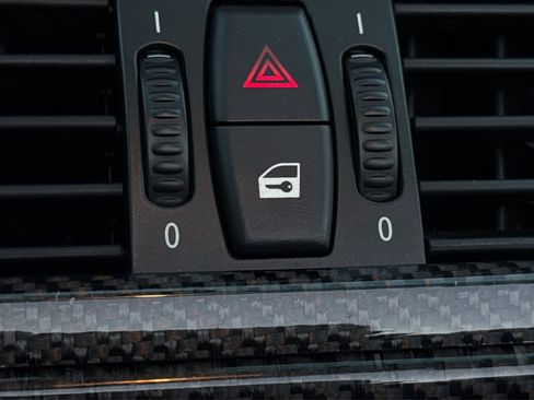 Used 2007 BMW M6 Convertible image 46