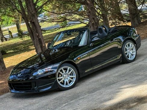 Used 2005 Honda S2000 image 12