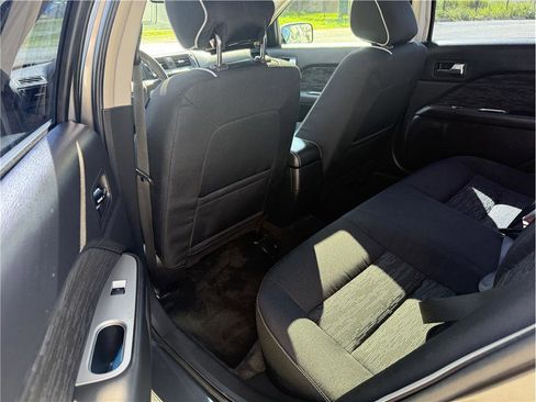 Used 2012 Ford Fusion SE image 9