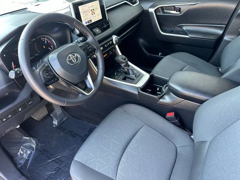 Used 2024 Toyota RAV4 XLE w/ Convenience Package FWD image 9