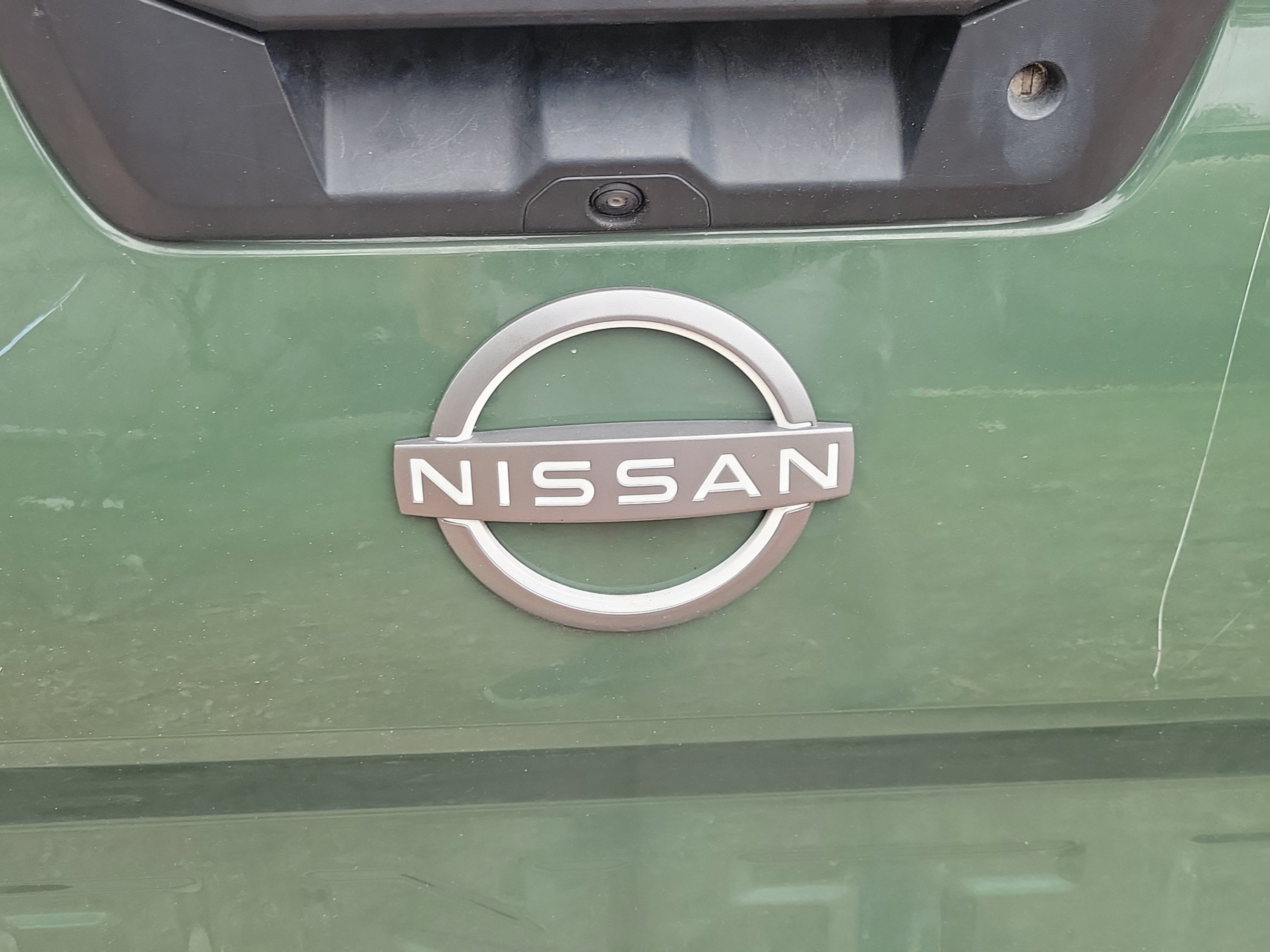 Used 2024 Nissan Frontier SV w/ Technology Package RWD image 23
