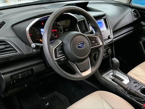 Used 2018 Subaru Impreza 2.0i Premium image 12