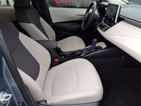 Used 2020 Toyota Corolla LE FWD image 13