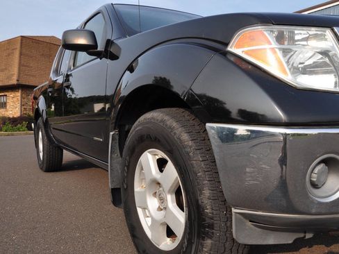 Used 2005 Nissan Frontier SE w/ (P01) Power Pkg image 6
