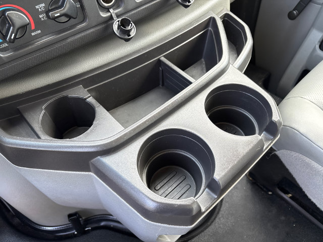 Used 2015 Ford E-350 and Econoline 350 Super Duty RWD image 22