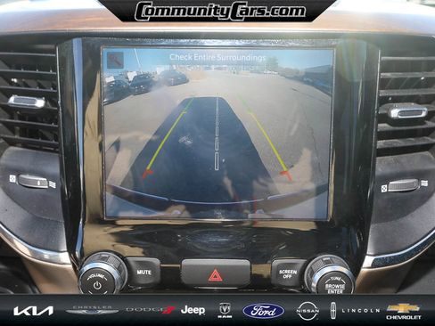 Used 2022 RAM 1500 Laramie image 18