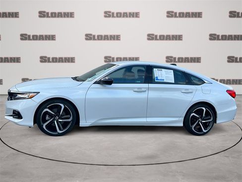 Certified 2022 Honda Accord Sport image 2