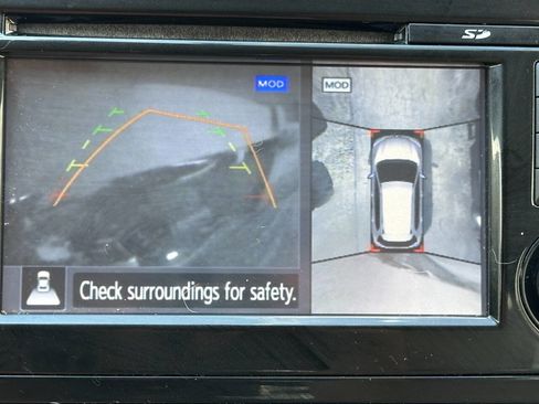 Used 2016 Nissan Rogue SL w/ SL Premium Package image 42