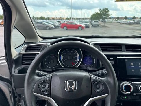 Used 2015 Honda Fit EX image 11