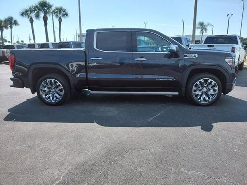 Used 2024 GMC Sierra 1500 Denali AWD/4WD image 3