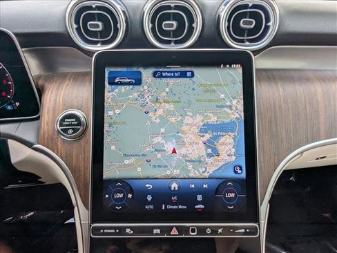 New 2026 Mercedes-Benz GLC 300 image 13