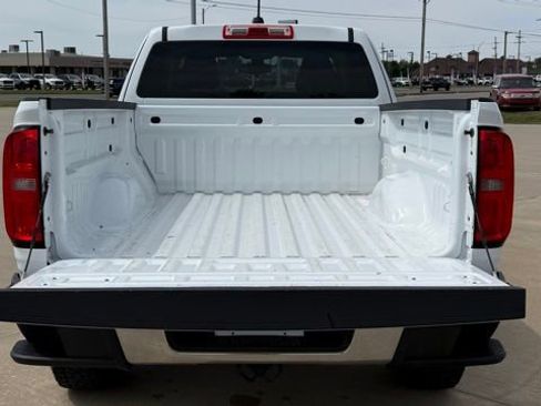 Used 2017 Chevrolet Colorado W/T w/ WT Convenience Package AWD/4WD image 10