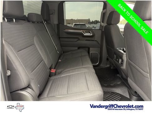 Used 2022 Chevrolet Silverado 1500 LT Trail Boss AWD/4WD image 27