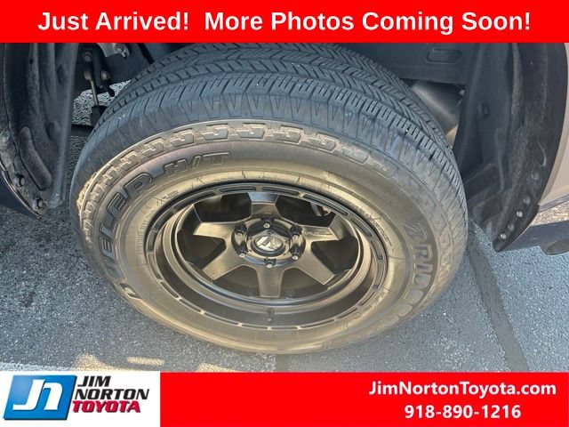 Used 2024 Toyota Tundra SR5 w/ SR5 Premium Package AWD/4WD image 8