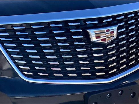 Used 2023 Cadillac XT5 Premium Luxury image 28