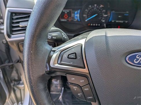 Used 2024 Ford Edge SEL image 14