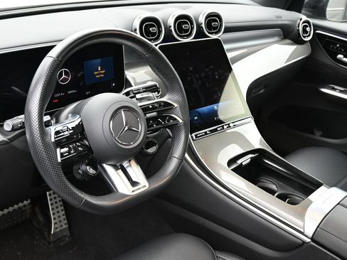 Used 2025 Mercedes-Benz GLC 43 AMG 4MATIC image 14