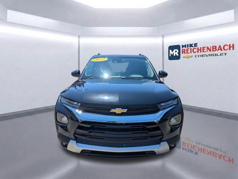 Used 2023 Chevrolet TrailBlazer LT FWD image 9