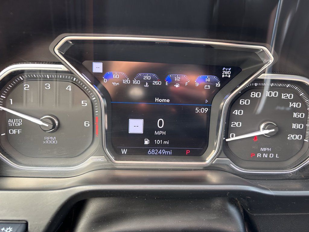 Used 2020 GMC Sierra 1500 AT4 w/ Technology Package AWD/4WD image 11