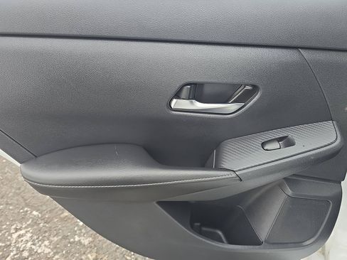 Used 2022 Nissan Sentra SV image 26