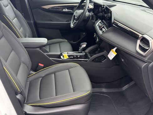 New 2026 Chevrolet TrailBlazer ACTIV w/ Convenience Package FWD image 15