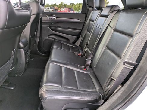 Used 2021 Jeep Grand Cherokee Limited image 29