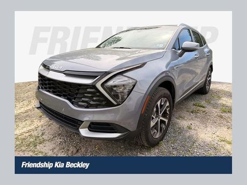 Used 2023 Kia Sportage EX AWD/4WD image 1