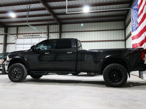 Used 2018 RAM 3500 Big Horn AWD/4WD image 6