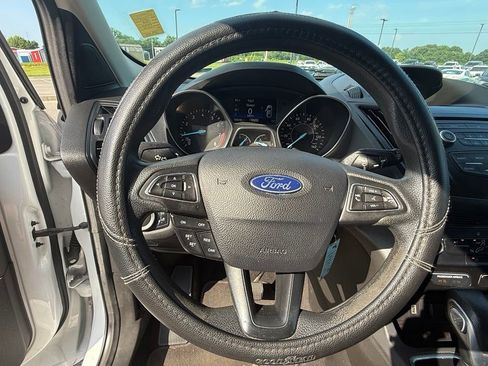 Used 2017 Ford Escape S FWD image 16