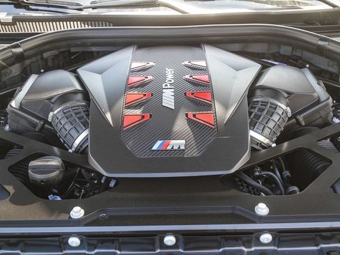 New 2026 BMW X5 M Competition w/ Executive Package AWD/4WD image 24