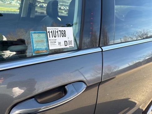 Used 2022 Ford Edge Titanium image 15