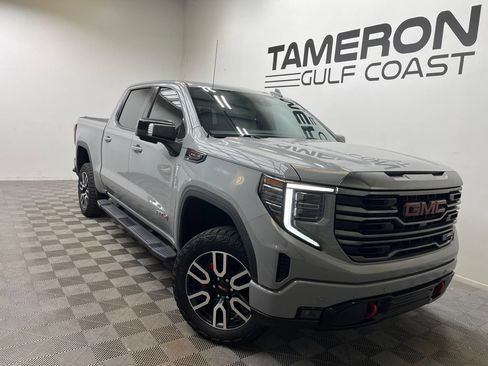 Used 2024 GMC Sierra 1500 AT4 w/ AT4 Preferred Package AWD/4WD image 14