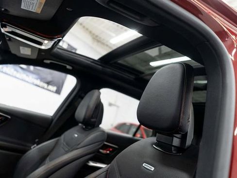 Used 2025 Mercedes-Benz GLC 43 AMG AMG GLC 43 4MATIC SUV image 11