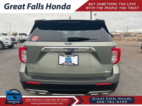 Used 2020 Ford Explorer XLT w/ Equipment Group 202A image 6