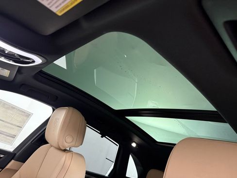 New 2025 Porsche Macan S image 30