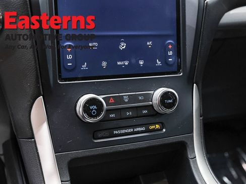 Used 2023 Ford Edge SEL AWD/4WD image 19