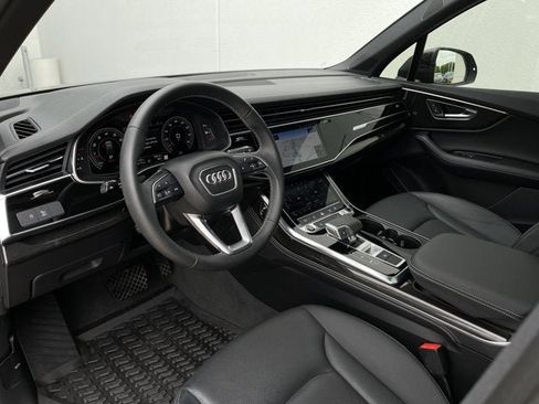 Used 2025 Audi Q7 3.0T Premium Plus AWD/4WD image 10