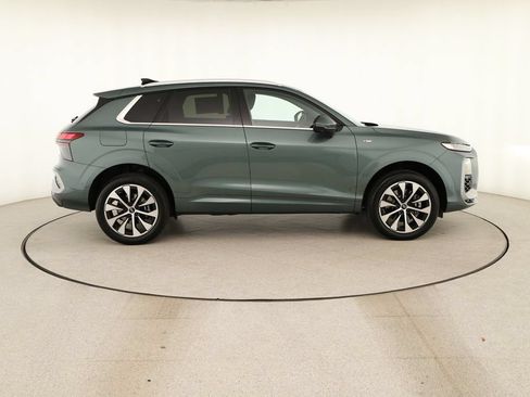 New 2026 Audi Q3 quattro 2.0T AWD/4WD image 8