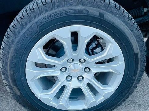 Used 2023 Chevrolet Silverado 1500 LTZ image 9