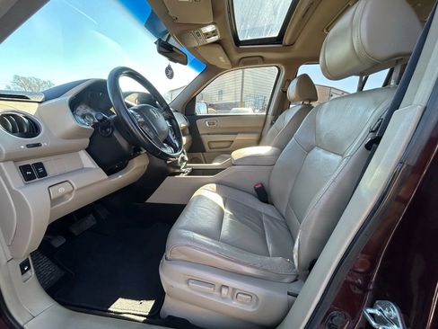 Used 2009 Honda Pilot Touring image 2