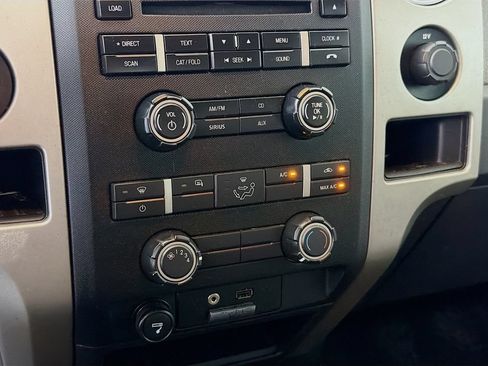 Used 2011 Ford F150 XLT w/ XLT Chrome Pkg AWD/4WD image 18